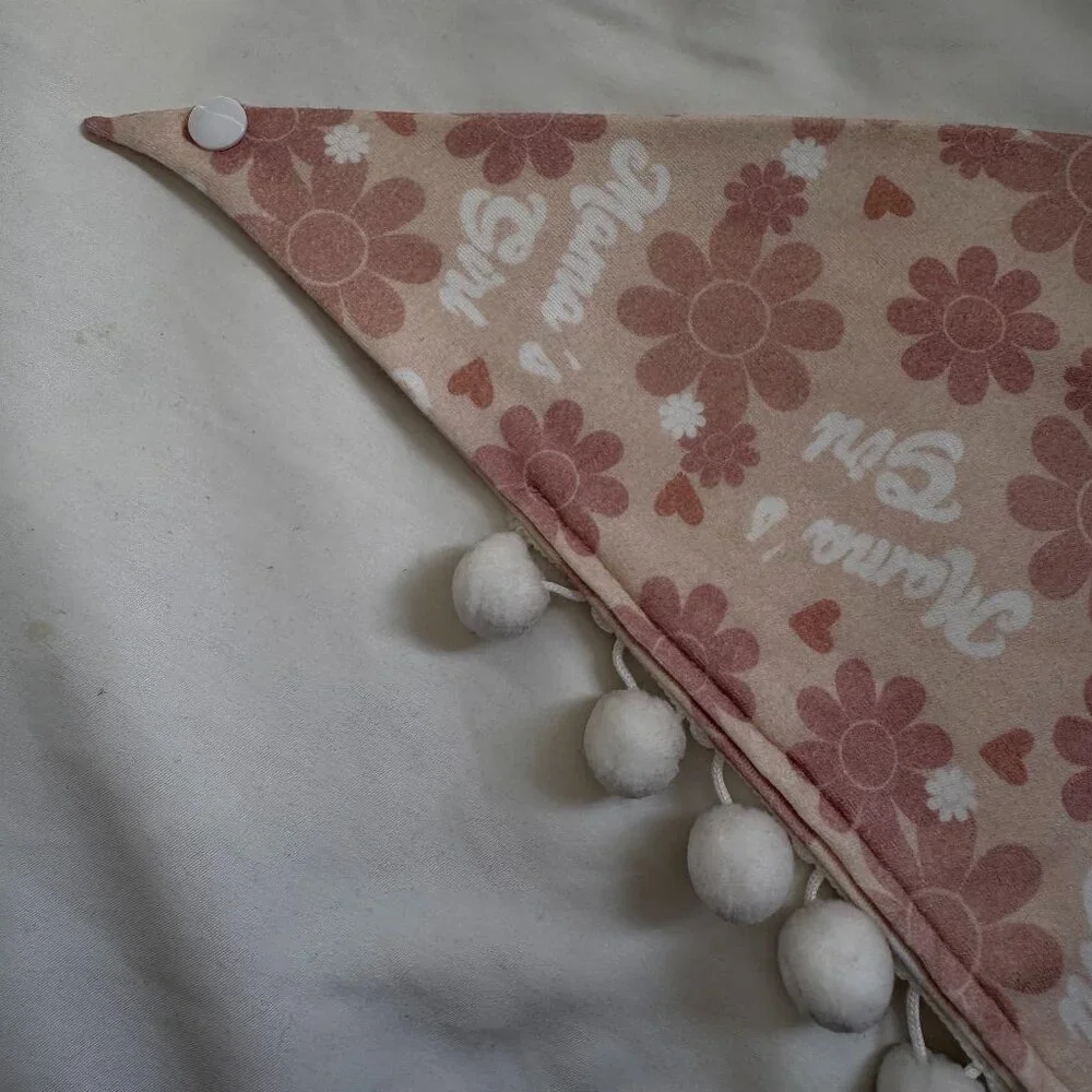 EUC Loic by Design Mama's Girl Mother's Day Dog Bandana with Poms, Pink Daisy, M